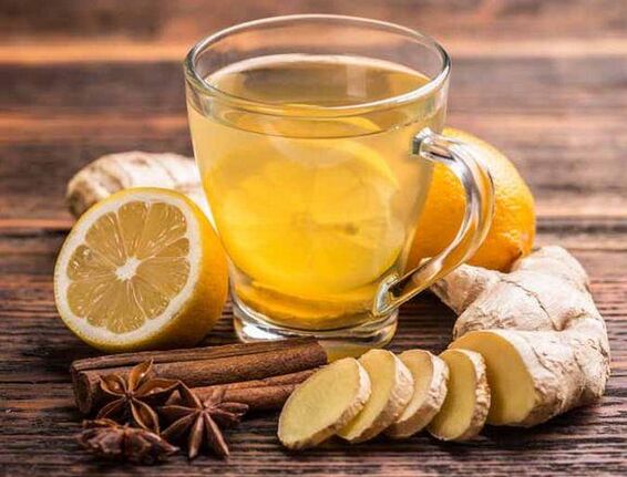 Tii me te ginger, rēmana, te hinamona me nga cloves mo nga tuunga pumau